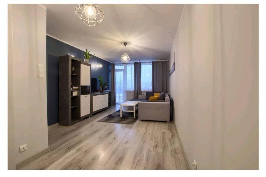 Mieszkanie Blisko Plazy W Pelni Wyposazone Apartman Gdańsk Kültér fotó